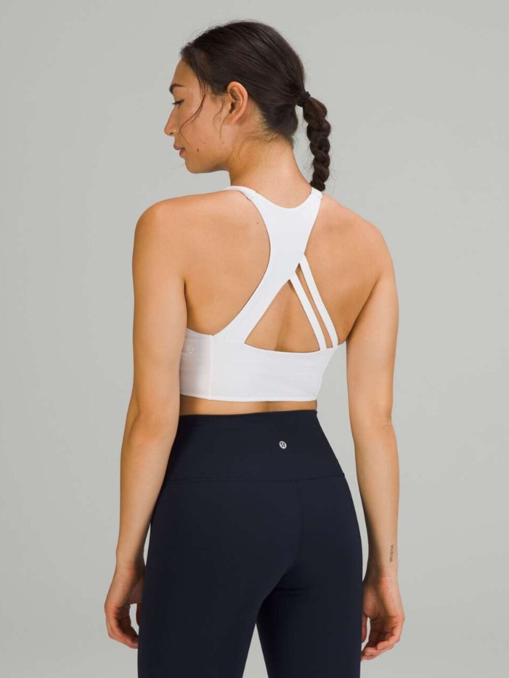 Lululemon Strong Lines Bra *Medium Support, B/C Cup Size 4 Crop Top